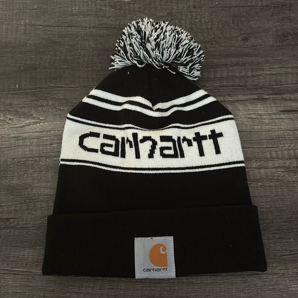 Carhartt black & white beanie